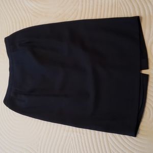 Women's suit skirt, navy, fully lined, sz 6